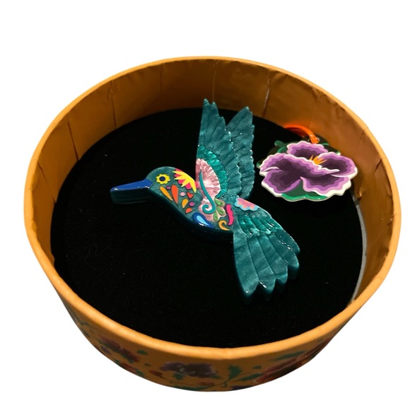 NIB “Frida's Hummingbird Brooch” by Erstilder - Picture 6 of 7
